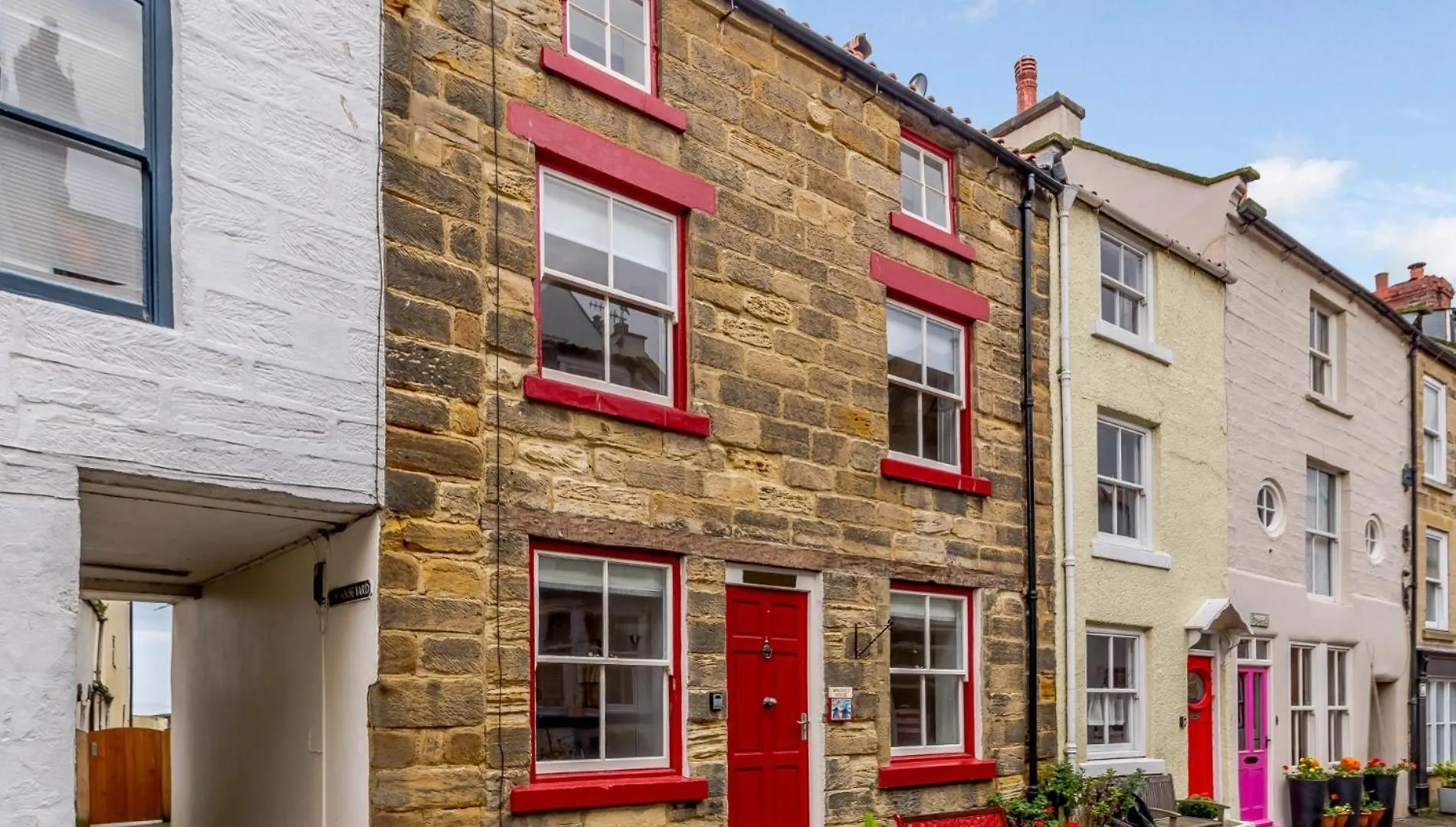 הקונטקטים של 3 Bed In Staithes 79398